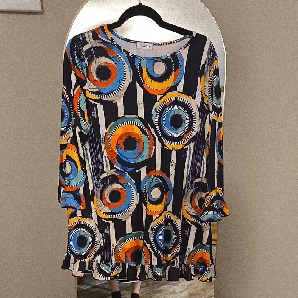 Nuggles Ruffled Top
